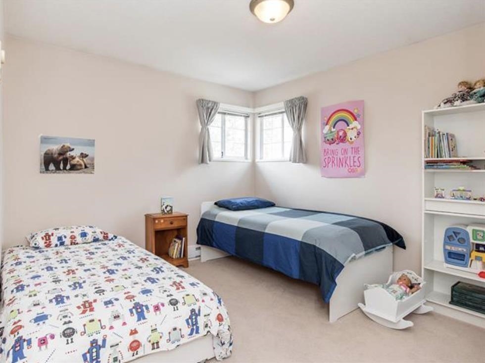 Dining Area Photo of 9182 Hardy Road, Delta, BC