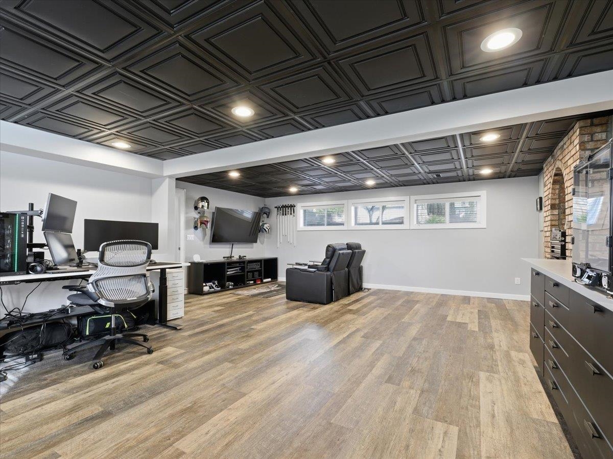 Garden / Landscaping Photo of 385 Hickey Drive, Coquitlam, BC