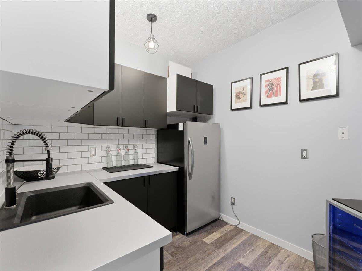 Outdoor Deck Photo of 385 Hickey Drive, Coquitlam, BC