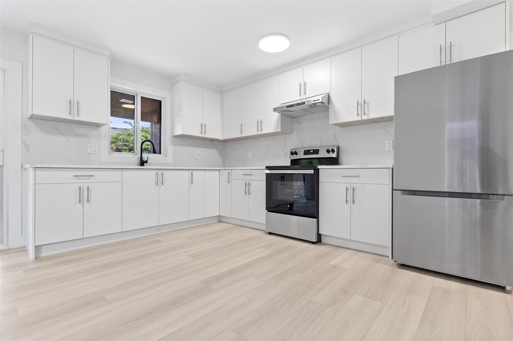 Pantry Photo of 2540 Wilding Court, Langley, BC