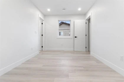 Entry Foyer Photo of 2540 Wilding Court, Langley, BC