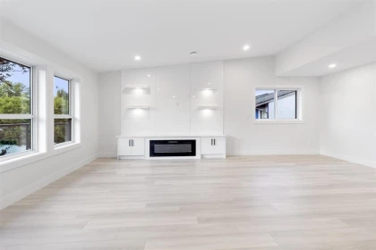 Garage Interior Photo of 2540 Wilding Court, Langley, BC