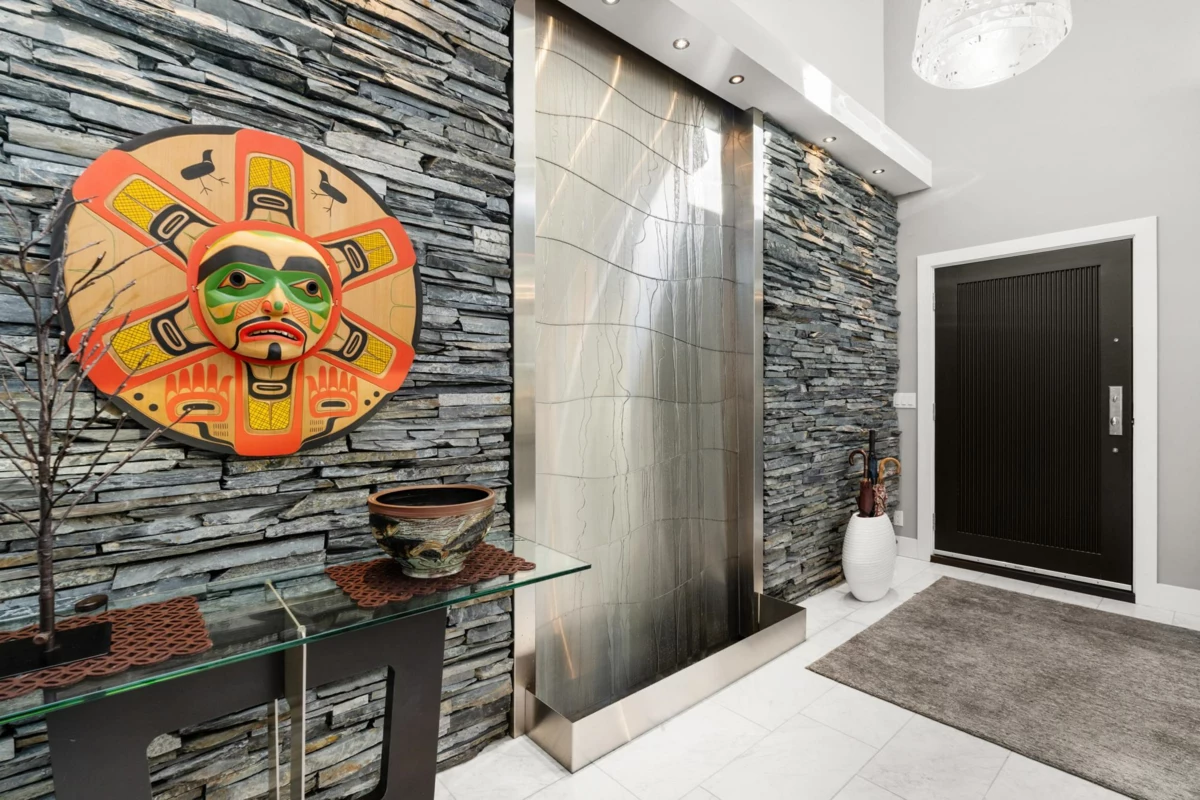 Family Room Photo of 15461 18th Avenue, Surrey, BC