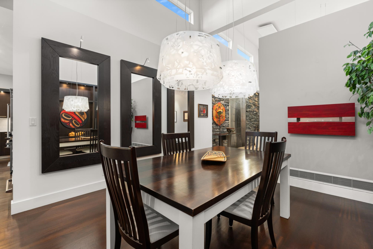 Guest Bathroom Photo of 15461 18th Avenue, Surrey, BC