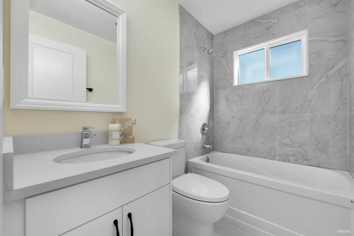 Office / Den Photo of 719 E 27th Avenue, Vancouver, BC