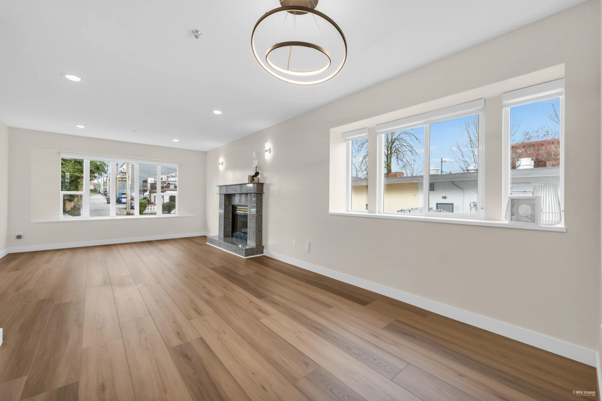 Pantry Photo of 719 E 27th Avenue, Vancouver, BC