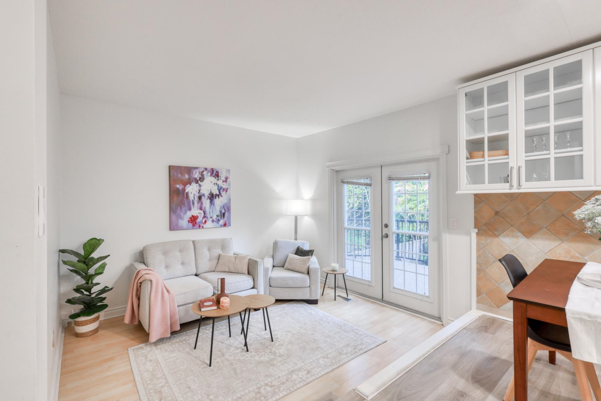 Powder Room Photo of 1311 Charter Hill Drive, Coquitlam, BC