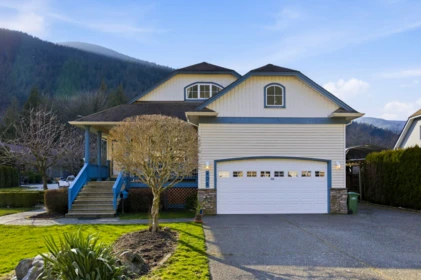 406 Miami River Drive, Harrison Hot Springs, BC, Harrison Hot Springs — Single Family Residence for sale