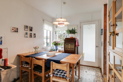 Kitchen Island Photo of 428 E 7th Street, North Vancouver, BC
