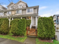1 7136 18th Avenue, Burnaby, BC