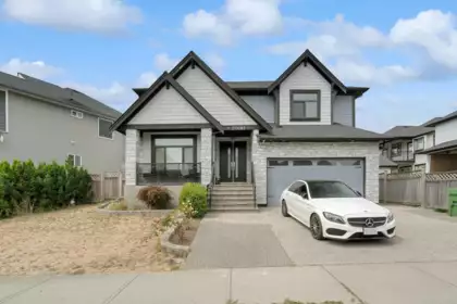 27687 Railcar Crescent, Abbotsford, BC, Abbotsford — Single Family Residence for sale