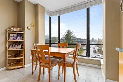 304 1581 Foster Street, White Rock, BC, White Rock — Apartment/Condo for sale