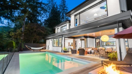 2650 Rosebery Avenue, West Vancouver, BC, West Vancouver — Single Family Residence for sale