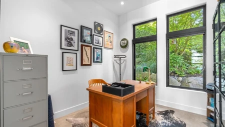 Office / Den Photo of 2650 Rosebery Avenue, West Vancouver, BC