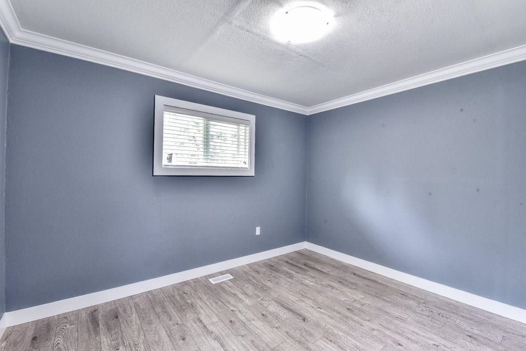 Dining Area Photo of 10515 138a Street, Surrey, BC