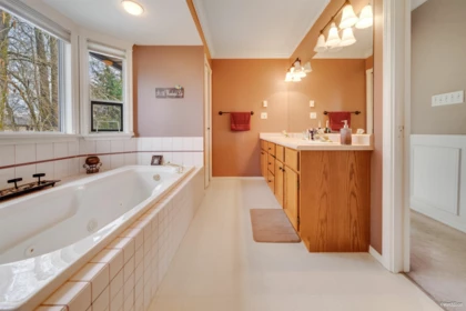 Kitchen Photo of 8569 141a Street, Surrey, BC