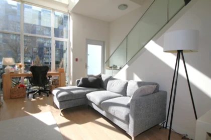 125 E 1st Avenue, Vancouver, BC, Vancouver — Townhouse for sale