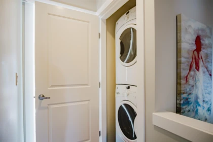 Entry Foyer Photo of 33 14377 60 Avenue, Surrey, BC