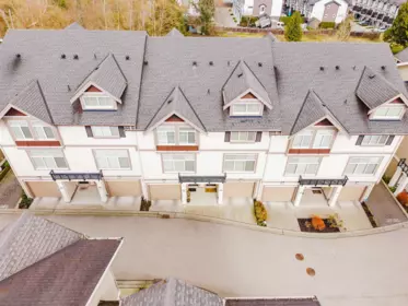 33 14377 60 Avenue, Surrey, BC, Surrey — Townhouse for sale