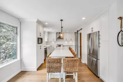 Breakfast Nook Photo of 117 Aspenwood Drive, Port Moody, BC