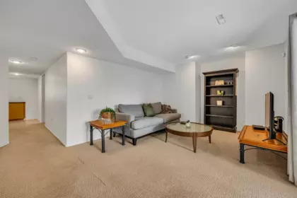 Hallway Photo of 117 Aspenwood Drive, Port Moody, BC
