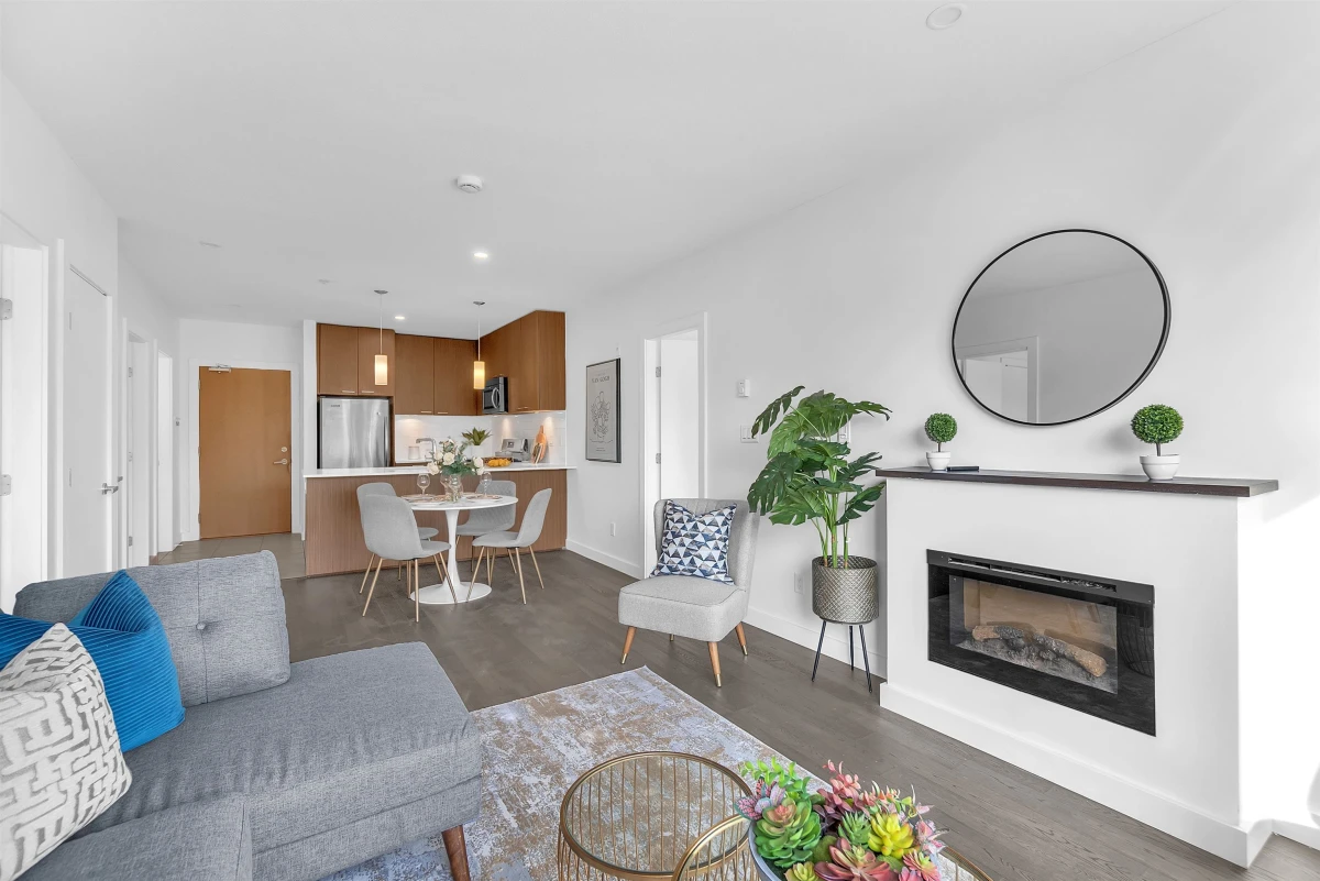 Dining Area Photo of 202 1330 Marine Drive, North Vancouver, BC