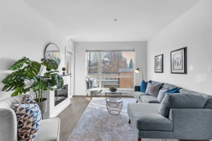202 1330 Marine Drive, North Vancouver, BC, North Vancouver — Apartment/Condo for sale