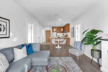 202 1330 Marine Drive, North Vancouver, BC, North Vancouver — Apartment/Condo for sale
