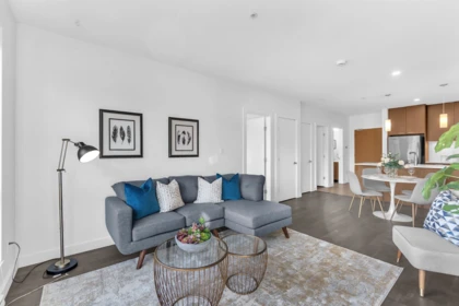 202 1330 Marine Drive, North Vancouver, BC, North Vancouver — Apartment/Condo for sale
