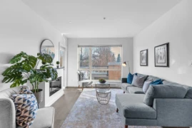 202 1330 Marine Drive, North Vancouver, BC