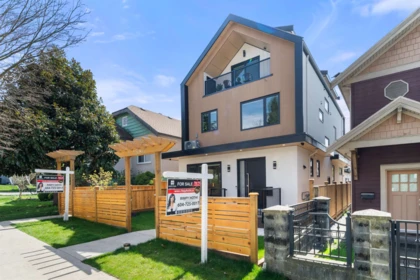 Street View Photo of 1 1582 E 2nd Avenue, Vancouver, BC