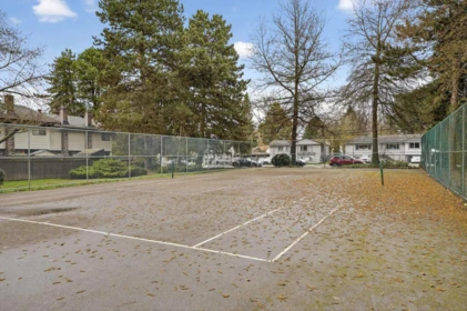 Front Yard Photo of 140 7480 138 Street, Surrey, BC