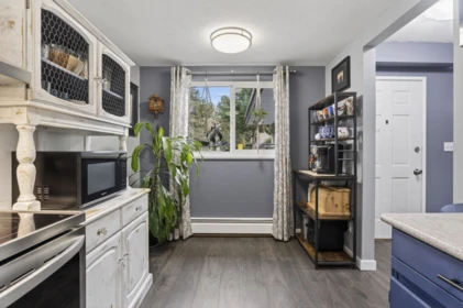 Kitchen Island Photo of 140 7480 138 Street, Surrey, BC