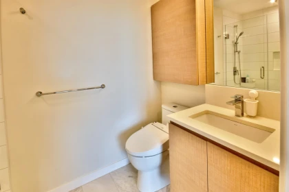 Kitchen Island Photo of 4504 2108 Gilmore Avenue, Burnaby, BC