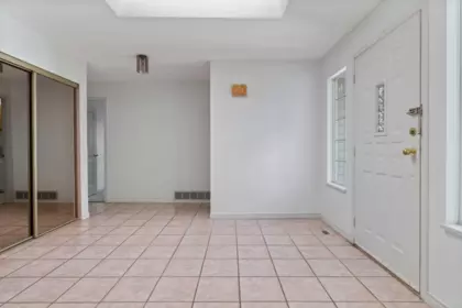 Walk-In Closet Photo of 1143 163b Street, Surrey, BC