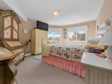 Basement Recreation Room Photo of 6249 Baillie Road, Sechelt, BC