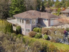 6249 Baillie Road, Sechelt, BC