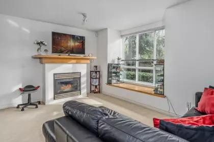 7307 Magnolia Terrace, Burnaby, BC, Burnaby — Townhouse for sale