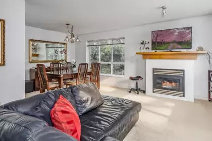 7307 Magnolia Terrace, Burnaby, BC, Burnaby — Townhouse for sale