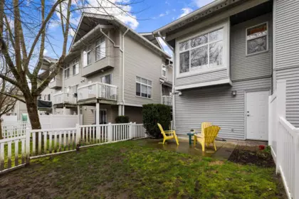 Swimming Pool Photo of 61 7179 201 Street, Langley, BC