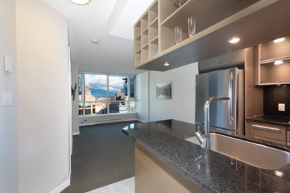 2102 833 Seymour Street, Vancouver, BC, Vancouver — Apartment/Condo for sale