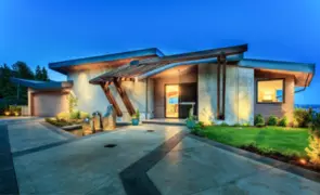 1060 Crestline Road, West Vancouver, BC