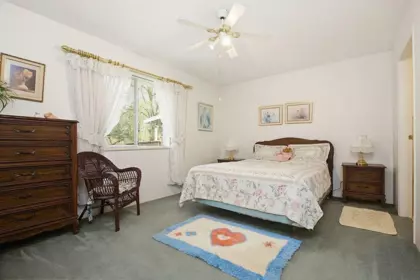 Basement Recreation Room Photo of 15 22308 124 Avenue, Maple Ridge, BC