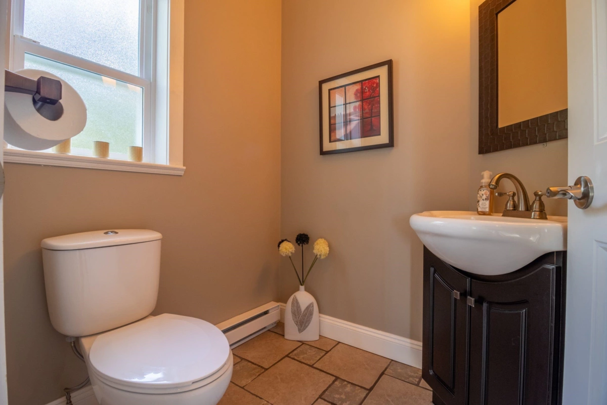 Guest Bathroom Photo of 2333 Sturdies Bay Road, Galiano Island, BC