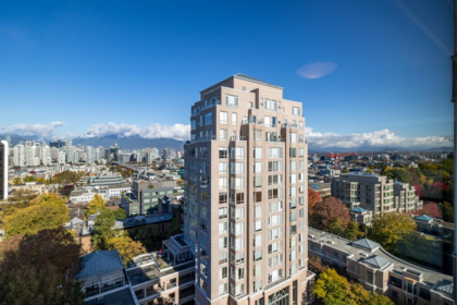 Breakfast Nook Photo of 1302 2668 Ash Street, Vancouver, BC