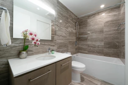 204 6633 Pearson Way, Richmond, BC, Richmond — Apartment/Condo for sale