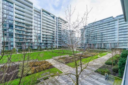 204 6633 Pearson Way, Richmond, BC, Richmond — Apartment/Condo for sale