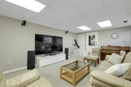 Loft / Bonus Room Photo of 3523 Allan Road, North Vancouver, BC