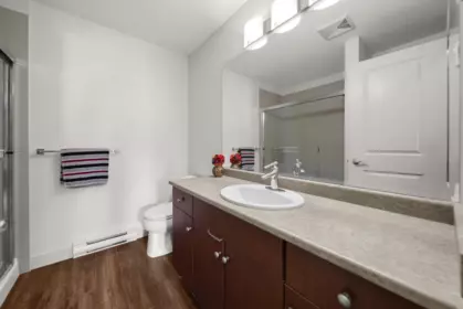 Powder Room Photo of 315 33318 E Bourquin Crescent, Abbotsford, BC