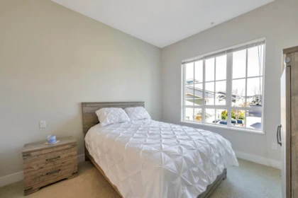 Bedroom 3 Photo of 220 5535 Admiral Way, Ladner, BC